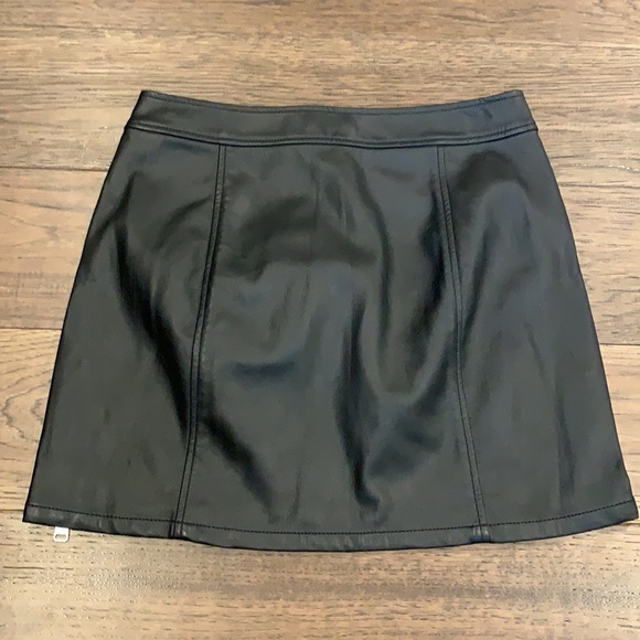 Express skirt - Picture 2 of 3